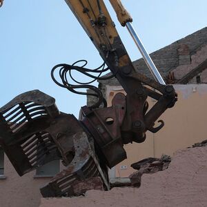 demolition-demolition-excavator-ruin-demolition-house